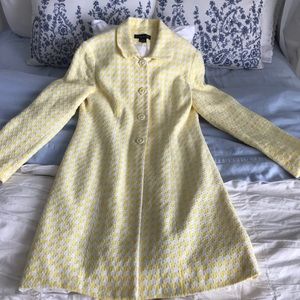 Beautiful yellow houndstooth coat